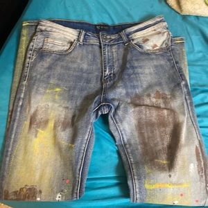 I don’t wear these and I got them awhile ago